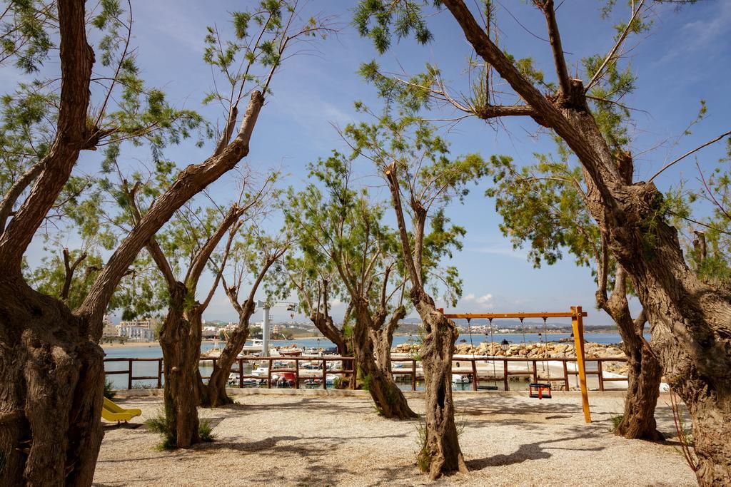 Stam'S Paradise Chania  Bagian luar foto